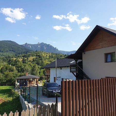 Casa Tucan Ceahlău Екстериор снимка