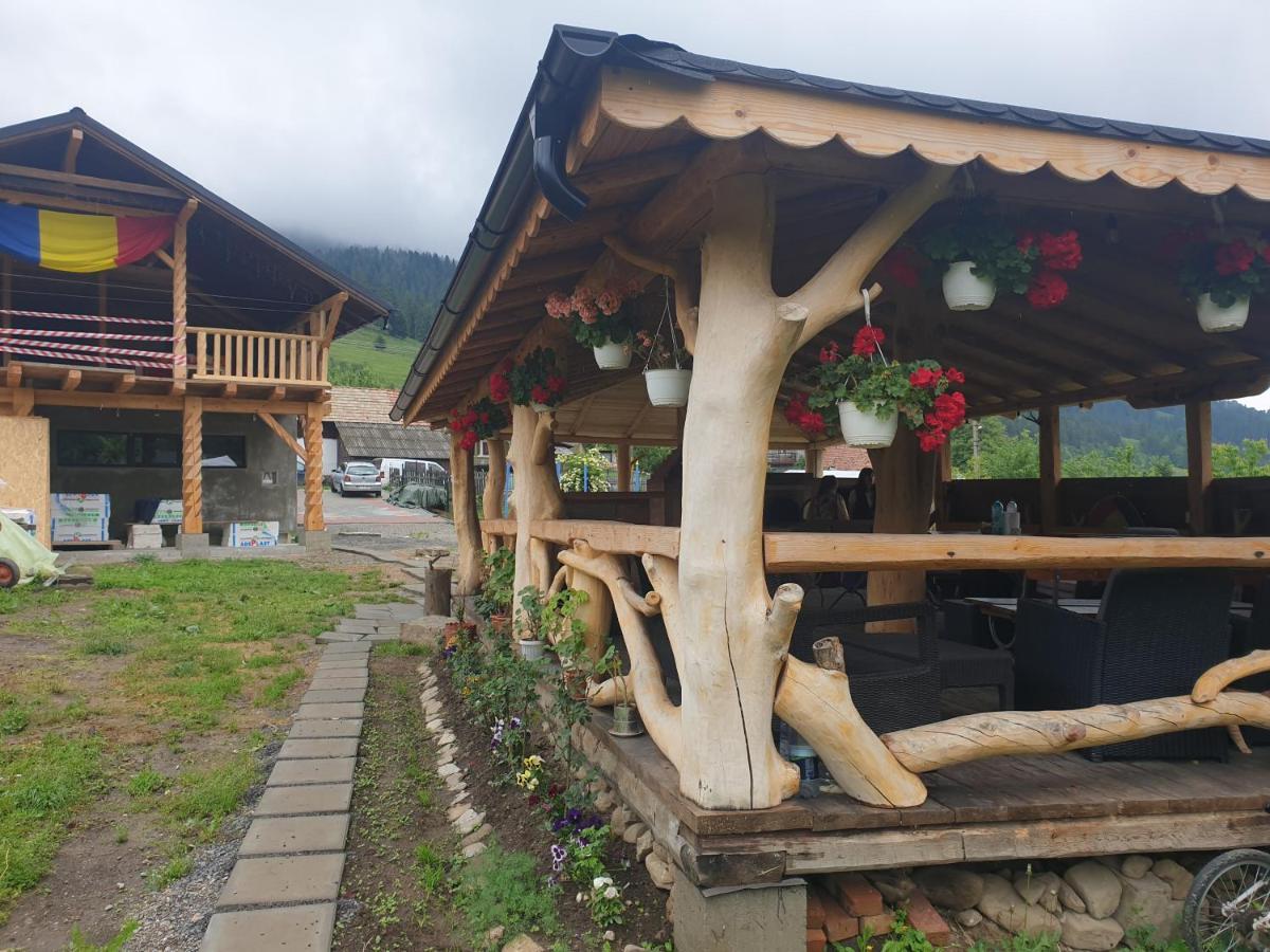 Casa Tucan Ceahlău Екстериор снимка