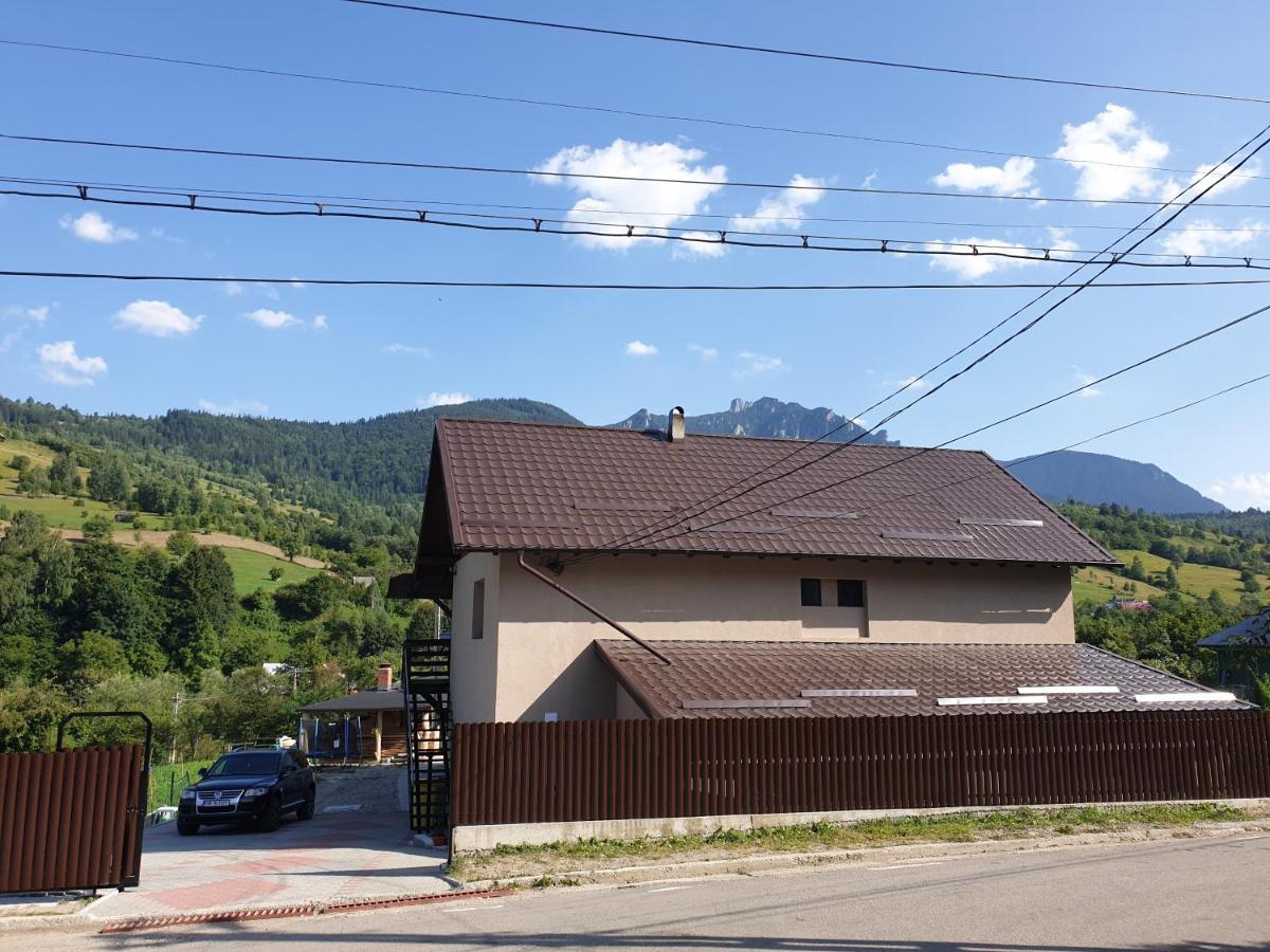 Casa Tucan Ceahlău Екстериор снимка